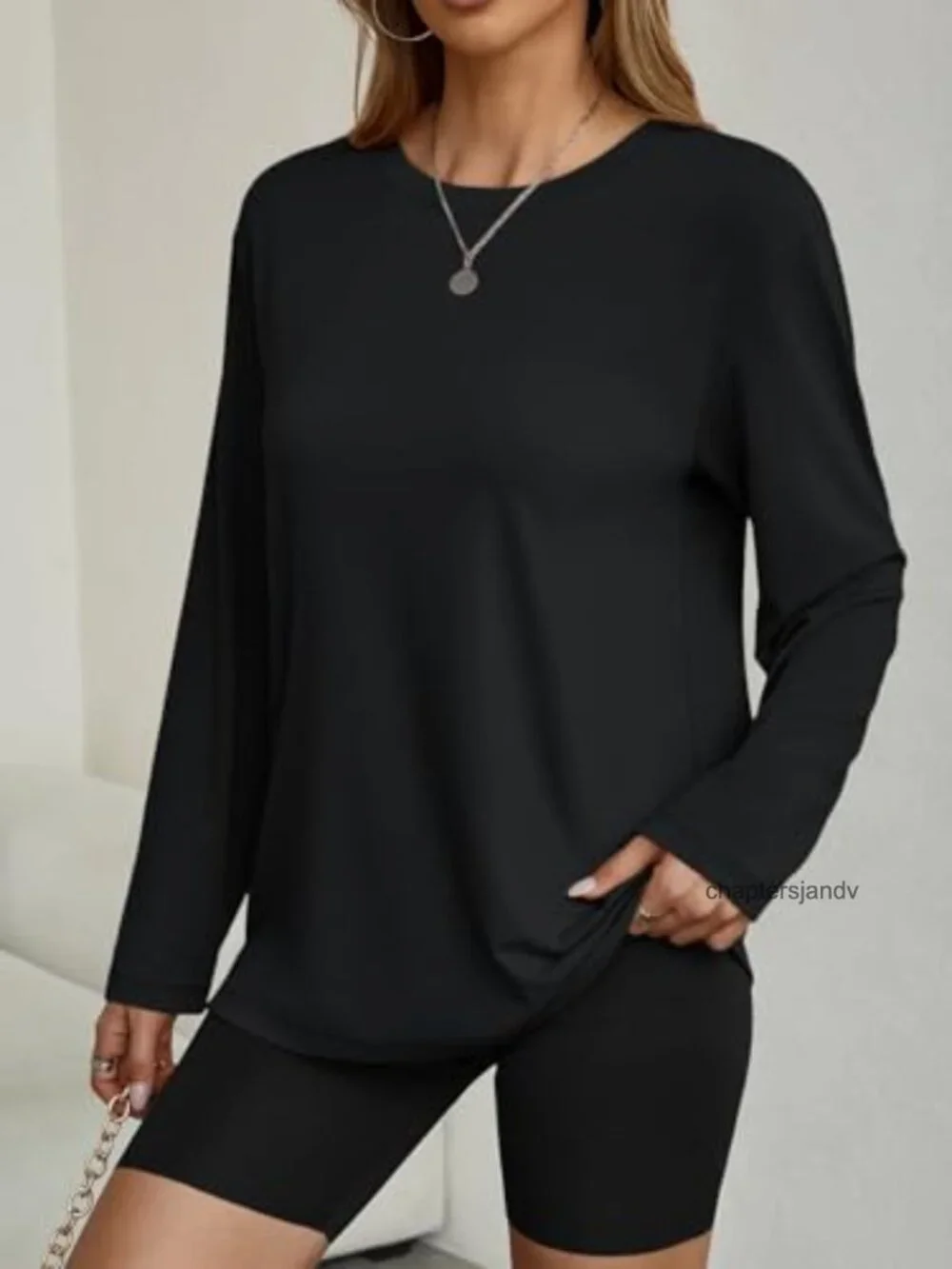 Womens Oversized Long Sleeve T-Shirt Casual Crewneck Soft Tee